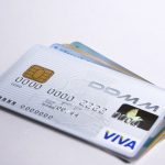 クレジットカードのサインは英語・日本語?正しい書き方を解説します