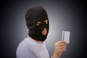 アメリカ国内でクレジットカードを不正利用されないために＠犯人
